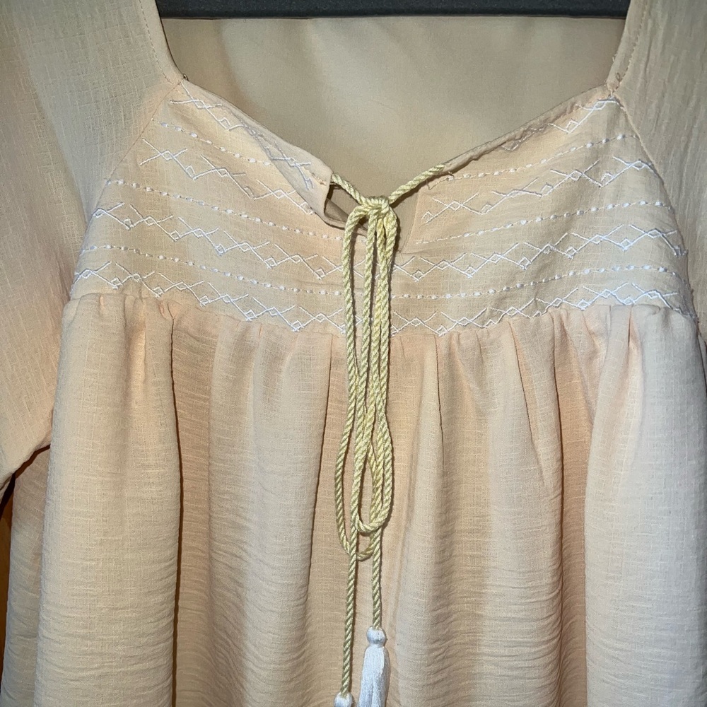 Tea n Rose yellow babydoll top. SZ. S - Picture 2 of 8
